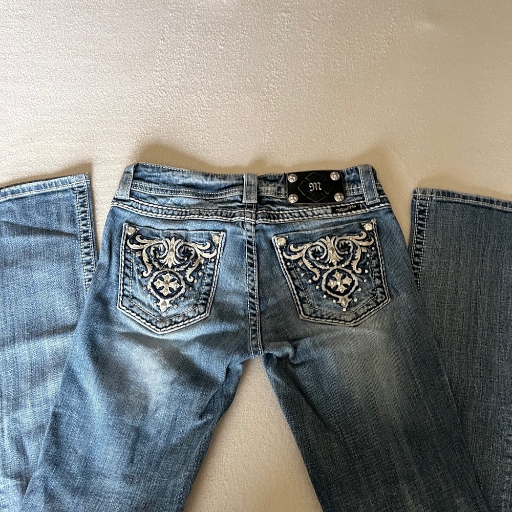 Miss Me Size 27 straight denim JP5341T3